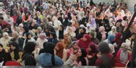 إقبال وحضور كثيف لطلاب الصف الثالث الثانوي في أولى محاضرات القوافل التعليمية المجانية بإدارة السنبلاوين التعليمية - تواصل نيوز