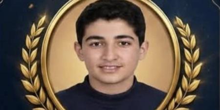 أحمد مادح ثالث الدقهلية الأزهري بالشهادة الإعدادية يحلم بالمبرمجة والذكاء الاصطناعي - تواصل نيوز
