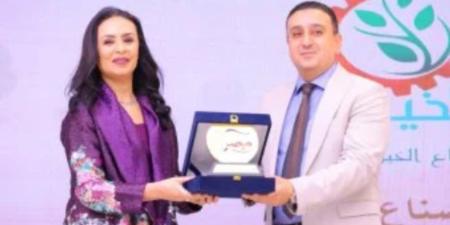 وزيرة التضامن تكرم صناع الخير عضو التحالف الوطني لجهودها في مبادرة «فرحة مصر» - تواصل نيوز