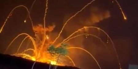 انفجارات ضخمة تهز ريف حلب وصواريخ تتطاير من مخزن أسلحة (فيديو) - تواصل نيوز
