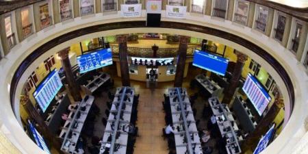 المؤشر الرئيسي للبورصة المصرية يواصل الصعود بمنتصف التعاملات - تواصل نيوز