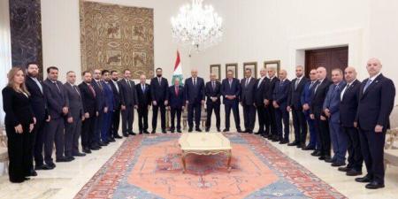 الرئيس اللبناني يبحث مع وفد سوري تعزيز التعاون والتكامل الاقتصادي بين لبنان وسوريا - تواصل نيوز