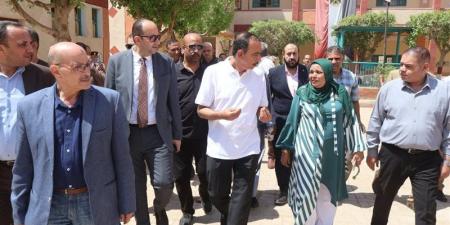 محافظ سوهاج يوجه بتطبيق الانضباط المدرسي عقب اعتداء طالب على زميله بمجمع المدارس - تواصل نيوز