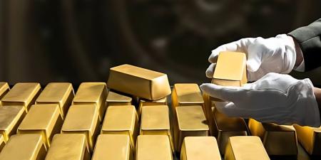 الذهب يتراجع مع ترقب تشديد إضافي للسياسة النقدية الأمريكية - تواصل نيوز