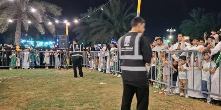 فيديو.. تفاعل لافت مع العرضة السعودية بمتنزه الملك عبدالله في الأحساء - تواصل نيوز