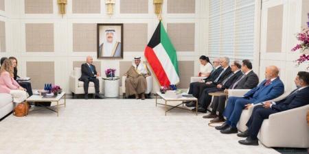 ولي عهد الكويت يبحث مع مفوض اللاجئين الأممي تعزيز الاستجابة الإنسانية - تواصل نيوز
