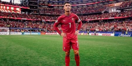 مفاجأة مدوية قبل مواجهة النرويج.. جماهير البرتغال تستبعد رونالدو من التشكيل - تواصل نيوز