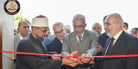 رئيس جامعة الأزهر يفتتح كليتي القرآن الكريم للبنين والبنات بالقاهرة (صور) - تواصل نيوز