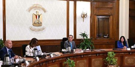 مدبولي يؤكد على أهمية التوسع في أعمال زراعة وتشجير المحاور الرئيسية والميادين والطرق - تواصل نيوز