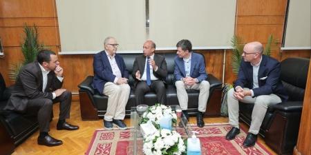 وفد من جامعة كيل الألمانية يزور مستشفيات الطوارئ وأبو الريش الياباني بقصر العيني - تواصل نيوز