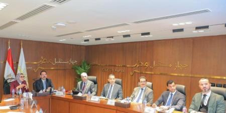 رئيس جهاز مستقبل مصر ومحافظ الوادي الجديد يبحثان فرص التعاون في عدد من الملفات التنموية والاستثمارية - تواصل نيوز