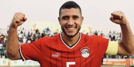 رامي ربيعة يحمل شارة القيادة.. ترتيب كباتن منتخب مصر فى غياب محمد صلاح - تواصل نيوز
