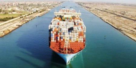 قناة السويس تستحوذ على 22% من تجارة الحاويات العالمية.. وارتفاع أعداد السفن 7.7% «إنفوجرافات» - تواصل نيوز