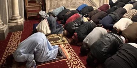 موعد أذان العشاء اليوم الإثنين 28 - 9 - 2026 في القاهرة والمحافظات - تواصل نيوز
