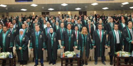 رئيس جامعة بنها يشهد احتفالية الجامعة بيوم التميز العلمي - تواصل نيوز