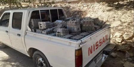 تموين قنا تضبط 4000 زجاجة مياه غازية وحلويات فاسدة (صور) - تواصل نيوز