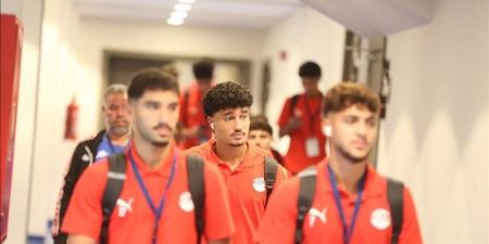 وصول لاعبي منتخب الشباب لملعب قناة السويس استعدادا لمواجهة تونس (صور) - تواصل نيوز