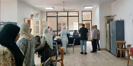 محافظ أسيوط يشدد على حسم طلبات التقنين والتصالح ورفع كفاءة الخدمات بالقرى - تواصل نيوز