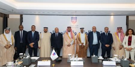 "مجلس الاتحاد العربي" يشيد بجهود رئيس "الفيفا" ويرحب بتعزيز وحدة كرة القدم الدولية - تواصل نيوز