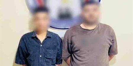 انتحال صفة موظفي بنوك، ضبط شخصين بالمنيا استوليا على بيانات بطاقات الدفع وأموال المواطنين - تواصل نيوز