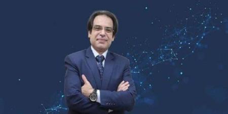 خبير أمن سيبراني يحذر: منصات التواصل تعمل على تزييف وعي الشباب وتحويلهم إلى «فئران تجارب» لتحقيق أرباح ضخمة - تواصل نيوز