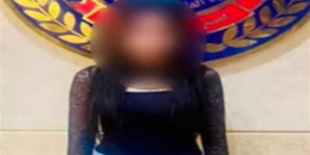 نشرت فيديوهات رقص ومشاهد خادشة، سقوط تيك توكر شهيرة في مدينة نصر - تواصل نيوز