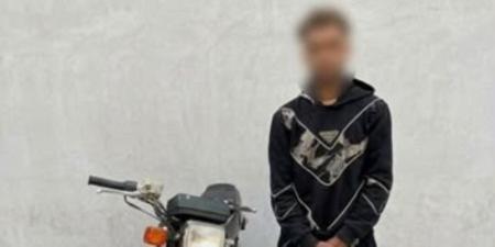 خلاف مروري.. ضبط المتهم بالتعدى على قس ونزع الصليب منه حال سيره بأحد الشوارع بالقليوبية - تواصل نيوز