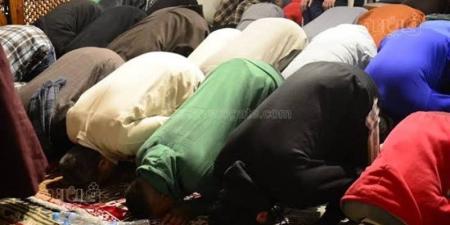 تفسير رؤية صلاة العشاء في المنام وعلاقتها بزوال الهموم والمشاكل - تواصل نيوز