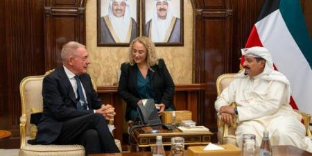 رئيس الوزراء الكويتي يبحث مع وزير المؤسسات و«صنع في إيطاليا» تعزيز التعاون - تواصل نيوز