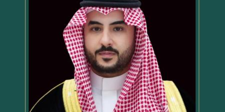 وزير الدفاع ونظيره الإيطالي يبحثان تطوير التعاون العسكري ومستجدات المنطقة - تواصل نيوز