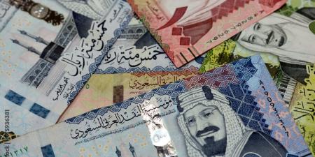 سعر الريال مقابل الجنيه اليوم الخميس.. تباين في البنوك المصرية - تواصل نيوز
