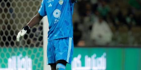 عاجل.. غياب إدوارد ميندي وإيبانيز عن مباراة الأهلي أمام الفتح - تواصل نيوز
