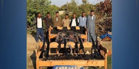 ضبط 7 عناصر جنائية بالجيزة استولوا على 600 فدان وفرضوا إتاوات تحت تهديد السلاح - تواصل نيوز