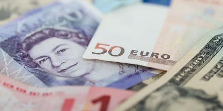 اعرف سعر الجنيه الإسترليني مقابل الدولار الأمريكي واليورو - تواصل نيوز