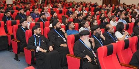 الكنيسة تناقش تأثير التكنولوجيا على نمو الأطفال والصحة النفسية - تواصل نيوز