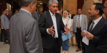 وزير السياحة والآثار يتفقد مستجدات أعمال تطوير المتحف المصري بالتحرير - تواصل نيوز