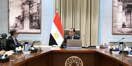 مدبولي يتابع خطة التنمية مع وزير التخطيط، 5.4% نموا و3.7 تريليون جنيه استثمارات مستهدفة - تواصل نيوز