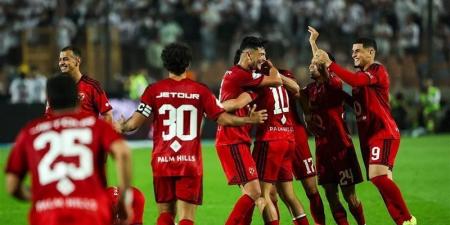 عمرو الحديدي: زيزو قدم أفضل مبارياته مع الأهلي أمام الزمالك وإمام عاشور كان مختفيا - تواصل نيوز