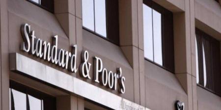 هل يتأثر بنك مصر بإجراءات الإمارات؟.. «ستاندرد آند بورز» تحسم موقفها - تواصل نيوز