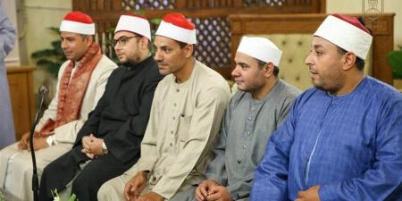 لاختيار أفضل العناصر، الجامع الأزهر يواصل اختبارات «إمامة القبلة» لليوم الثاني (صور) - تواصل نيوز