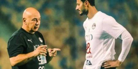 رسالة مفاجئة لـ محمد الشناوي من مدير منتخب مصر على الهواء - تواصل نيوز