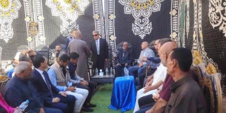 محافظ الدقهلية يقدم واجب العزاء لأسرتي ضحيتي حادث إطلاق النار بالسودان - تواصل نيوز