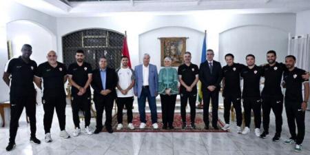 بعثة الزمالك تلبي دعوة سفيرة مصر في رواندا بعد الفوز على الجيش الرواندي - تواصل نيوز