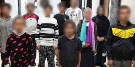 أطفال بالشوارع، ضبط 10 متهمين باستغلال 12 طفلًا في التسول وبيع السلع بالجيزة - تواصل نيوز