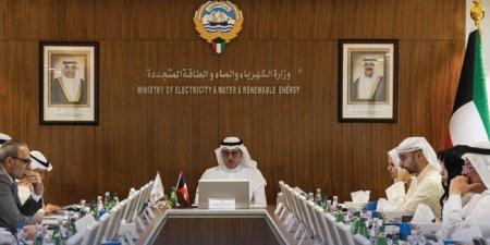 وزير الكهرباء بالكويت: تطوير قطاع الطاقة يتطلّب رؤية واضحة وعملاً مؤسسياً متكاملاً - تواصل نيوز