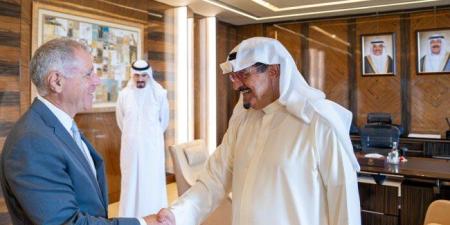 الكويت.. رئيس الوزراء استعرض مع رئيس مجموعة «HSBC» توسيع الشراكة - تواصل نيوز