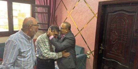نقابة المعلمين تدعم مدير مدرسة المنوفية بعد الاعتداء عليه بسلاح أبيض.. وتعلن تكريمه الأحد المقبل - تواصل نيوز