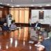 محافظ الأقصر يتابع تطوير الطرق والمرافق ويوزع رحلات عمرة مجانية على عدد من السيدات - تواصل نيوز