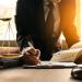 قرار من جنايات الإسكندرية بشأن المتهم بقتل طليقته داخل مكتب محاماة - تواصل نيوز