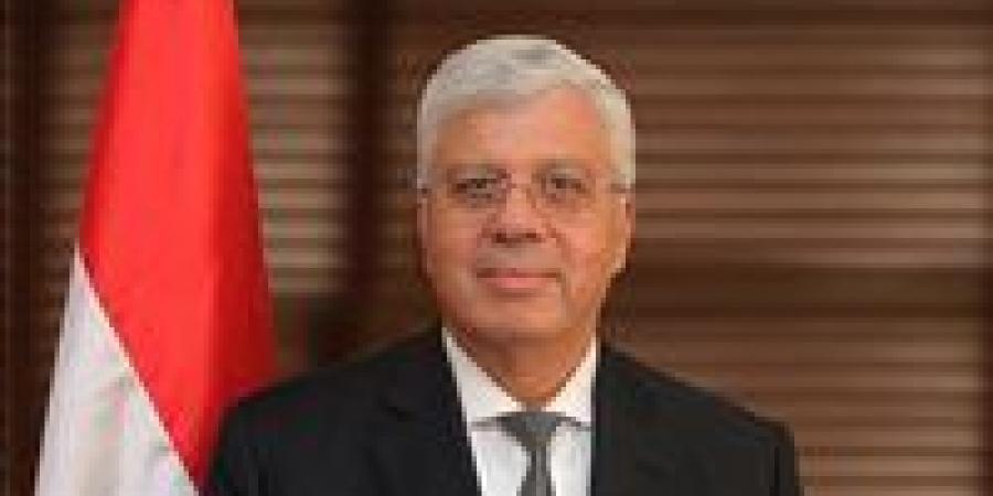 وزير التعليم العالي يعلن صدور قرارات جمهورية بتعيين قيادات جامعية جديدة - تواصل نيوز
